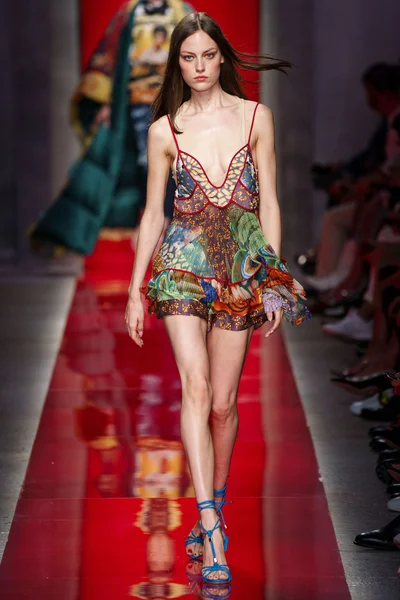 Look 51